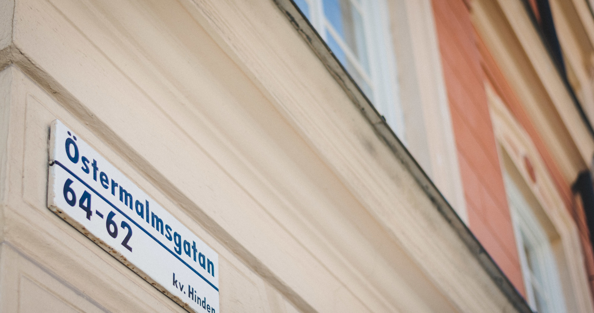 Grev Turegatan 65 / Östermalmsgatan 64